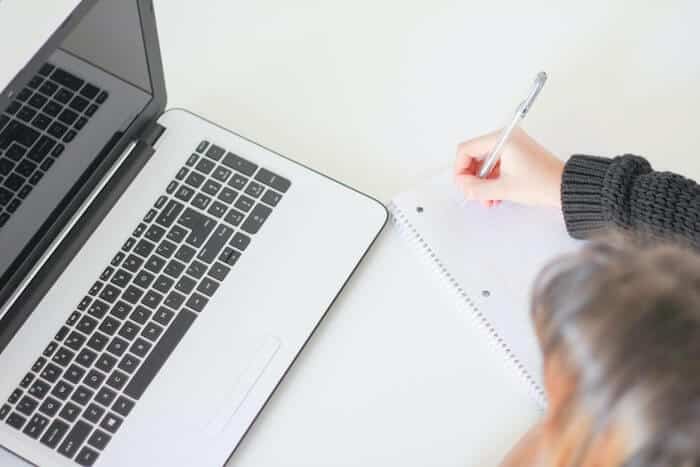 Online Mindfulness Meditation Groups to Join During COVID-19 online mindfulness meditation groups, 13 Online Mindfulness Meditation Groups to Join During COVID-19