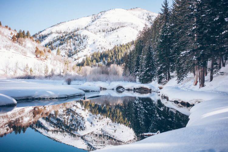 mindfulness in winter, 6 Mindfulness Exercises for Wellbeing in Winter