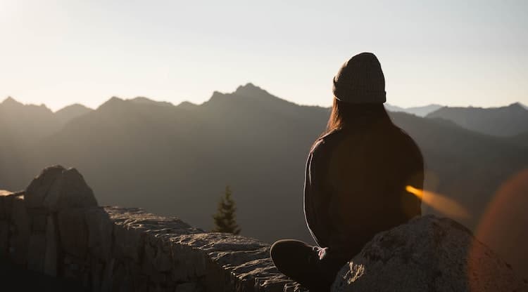 how to teach mindfulness, 10 Resources for How to Teach Trauma-Sensitive Mindfulness