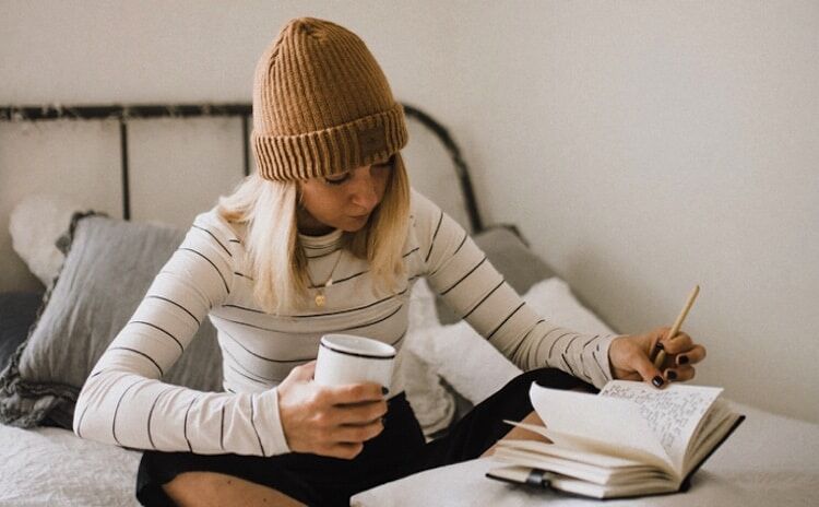 mindful new years resolution, A Complete Guide to Setting Mindful New Year’s Resolutions