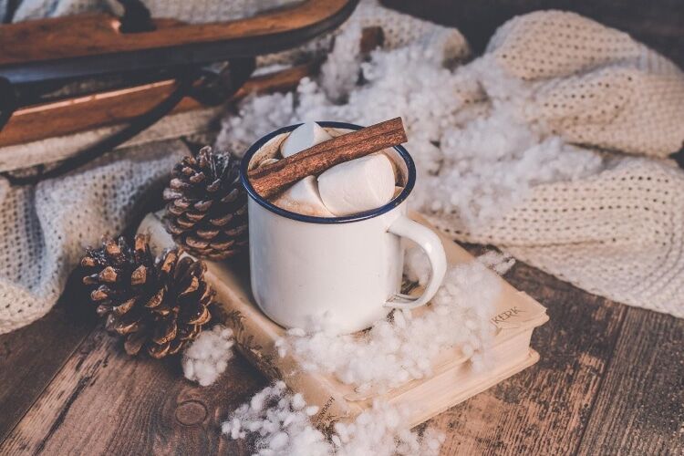 holiday stress, 9 Mindfulness Tips for Holiday Stress