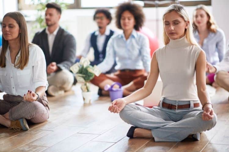 mindfulness to your organization, Introduce Mindfulness to Your Organization or Workplace with These 9 Tips