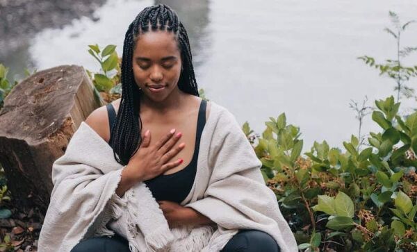 mindful compassion, Mindful Compassion: Living with Fullness, Connection, and Awareness