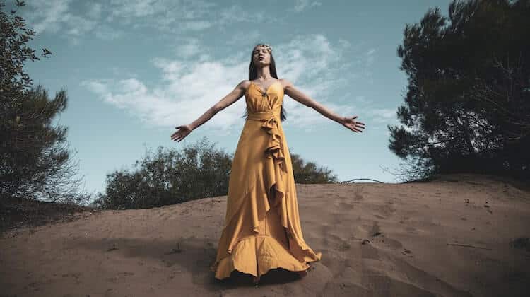 Deepen Awareness with Mindfulness Body Scans, Six Ways to Deepen Awareness with Mindfulness Body Scans