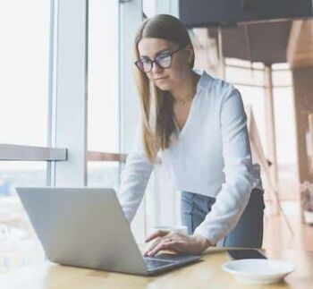 How Mindfulness Builds Resilience